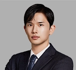 고려 변호사 사진